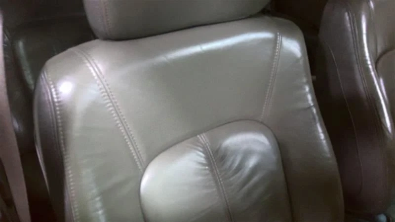 BRAVADA 2000 Front Seat 341963 - Imagem 4 de 4