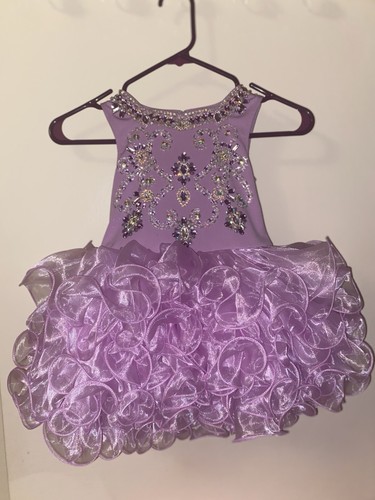 ✨👑Purple Beauty Pageant Dress, Rhinestones, Ruffles, Very Glitzy Size 5T✨👑 - Picture 3 of 20