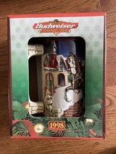 1998  Anheuser Busch  AB  Budweiser Holiday Christmas Beer Stein Clydesdales NIB