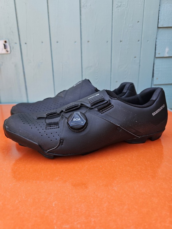 Shimano XC3 MTB Cycling Shoes Boa Dial Black With Cleats Uk 8