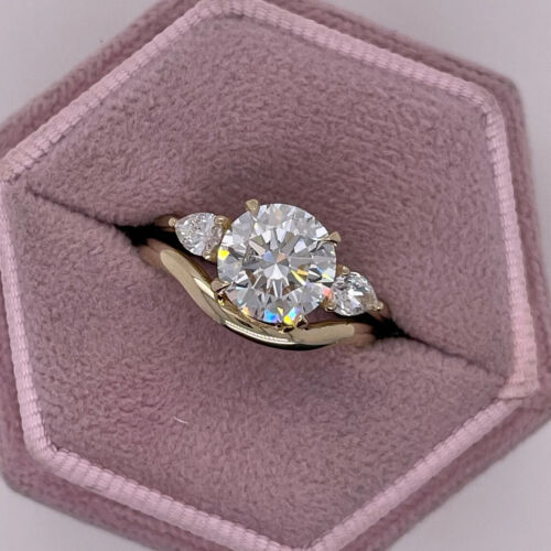 Three Stone Women's Ring 2Ct Round Lab Created Diamond 14K Yellow Gold Plated