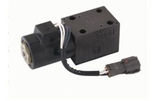 Solenoid Valve New For 32610-30520-71 Toyota Forklift Truck 7FG15 7FG25 8FG15