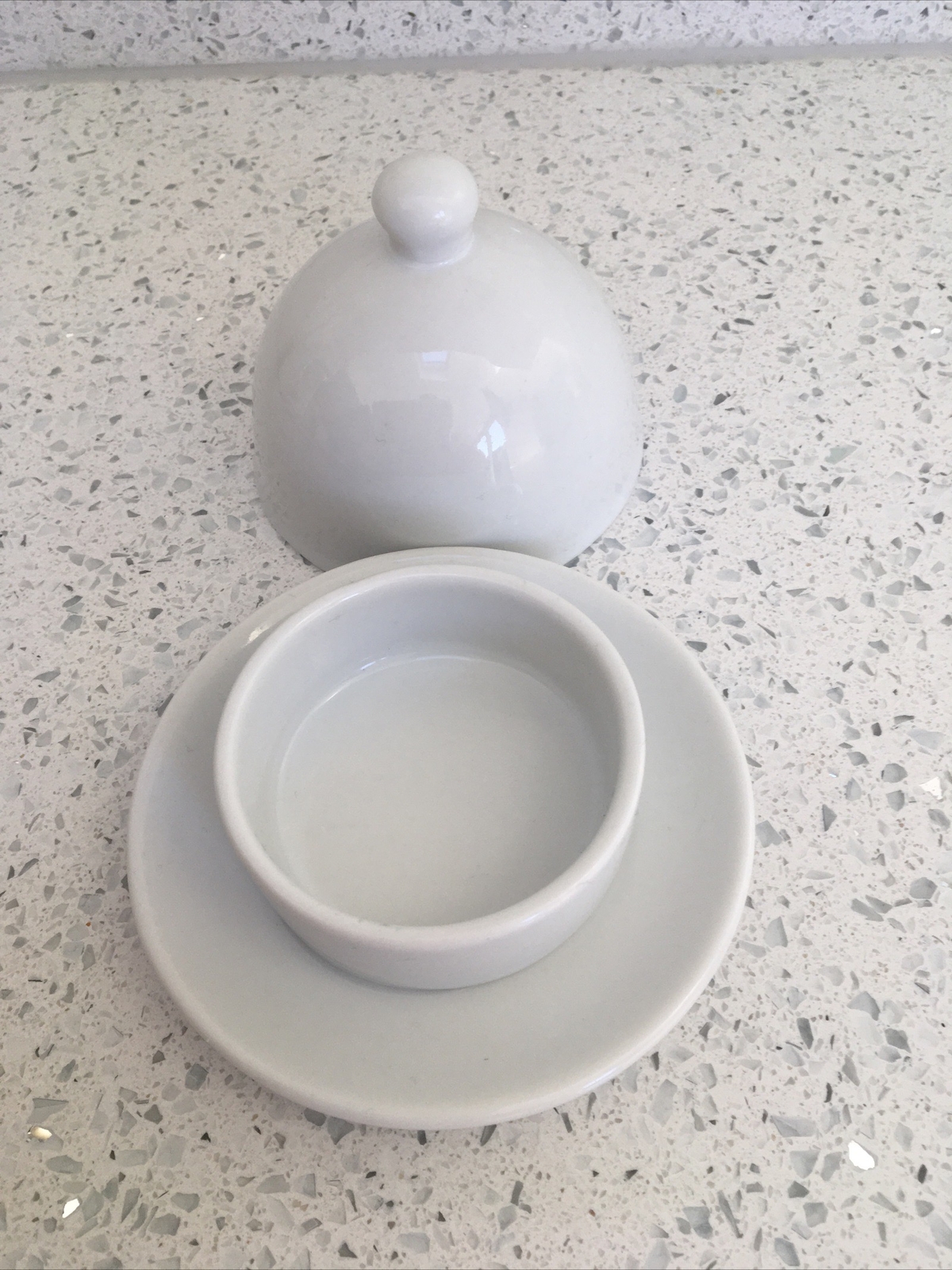 Porcelain Butter Pat with Lid, Small Individual Butter Dish with Lid