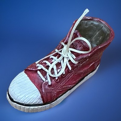 Vtg Handcrafted Converse Style Resin Sneaker Red High Top Figurine 1 1/2 x 2 1/2
