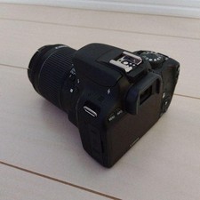 Excellent Condition Canon EOS Kiss X7 Lens Kit Digital Single Lens Reflex Camera