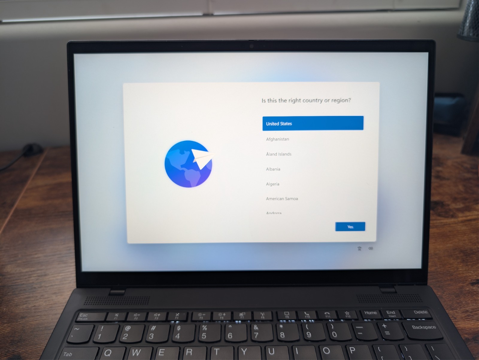 Lenovo ThinkPad X1 Nano Gen 1, 13-Inch Laptop, with Intel Core i7 11th Gen., 256 GB SSD (Solid State Drive), Windows 11 Pro