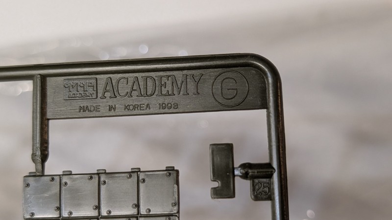 Academy M60A1 Tank Passive Armor 1:35 Scale - Sprue "G" Only - See Photos