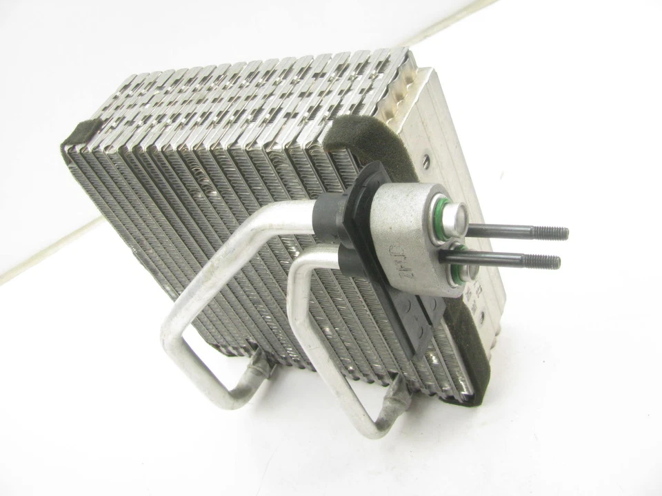 Núcleo evaporador de aire acondicionado automático 7 703-0009 para Kia Rio 2001-2005 Foto 2 de 4