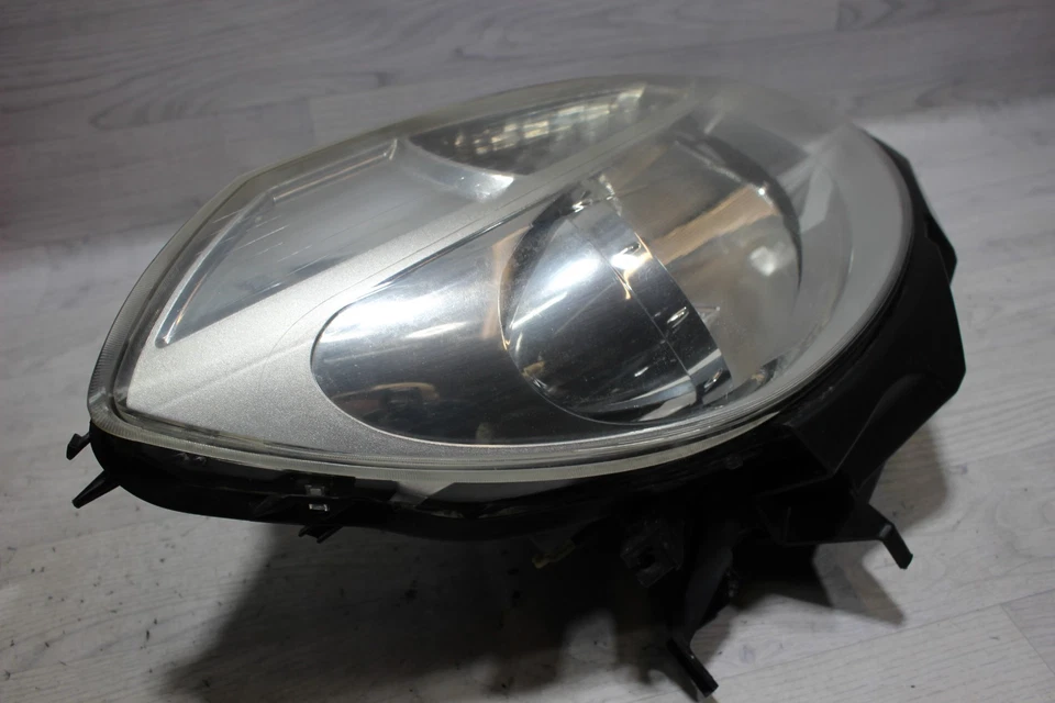 Scheinwerfer rechts 8200459823 / 8200244897 Renault Clio III Bj,06 - Bild 2 von 4