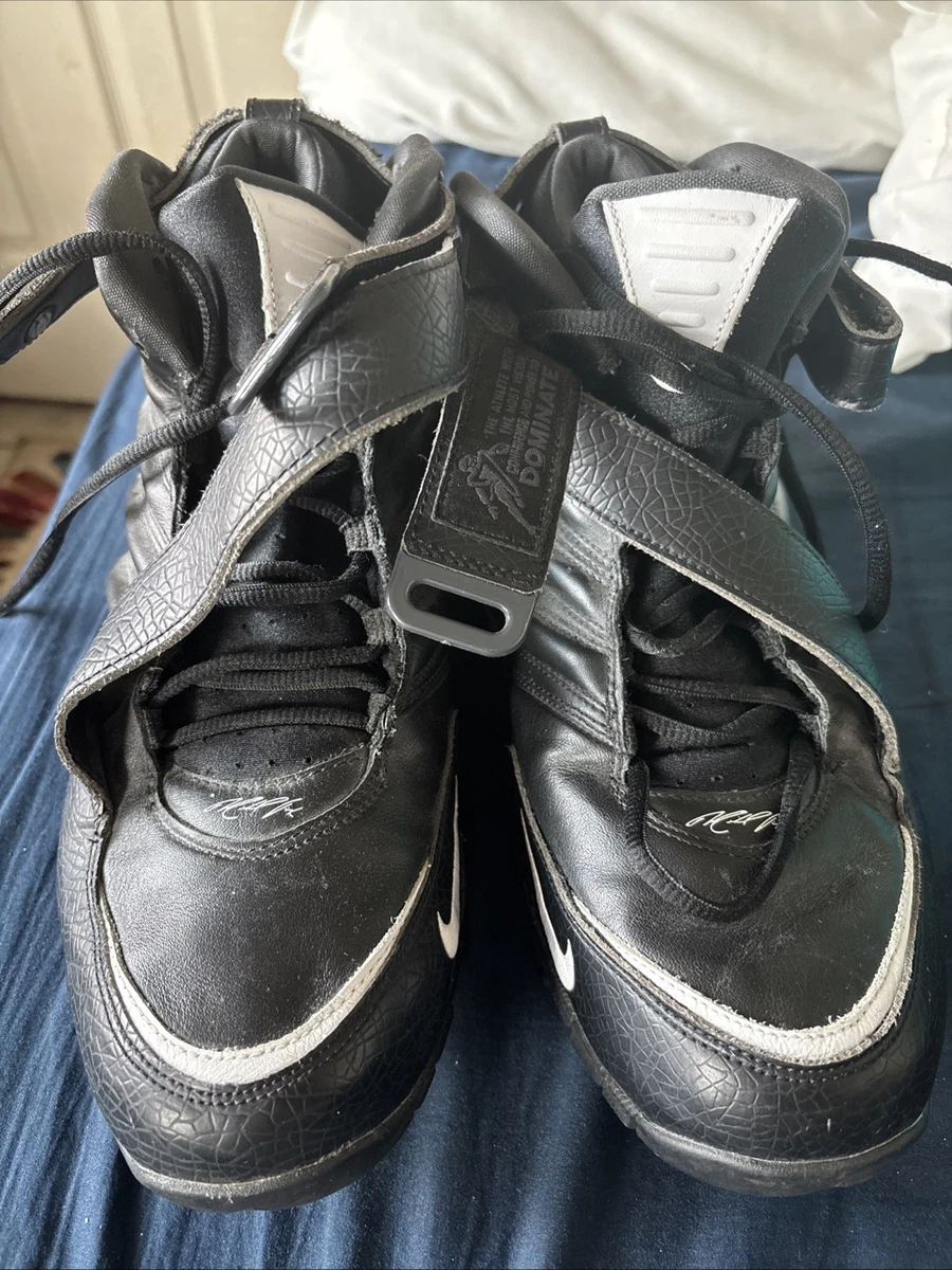 Nike Zoom Vick 3 Retro Triple Black for Sale | Authenticity  display picture 3
