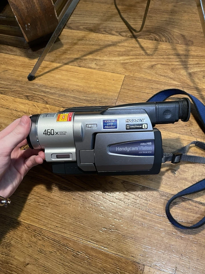 Cámara videocámara Sony Handycam CCD-TRV308 Hi8 para piezas o reparación - Leer Foto 4 de 4