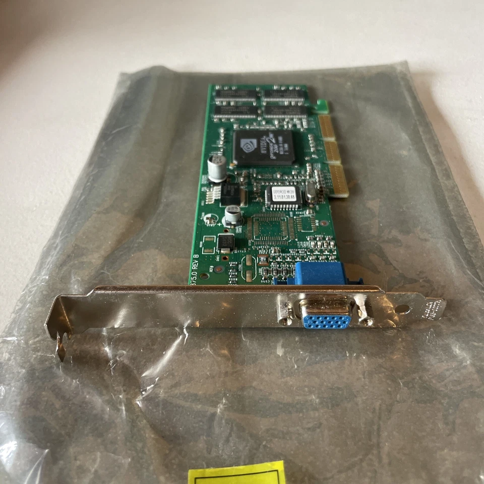 MSI GeForce2 MX200 64MB VGA TV/Out AGP Card MS-8839 64MB 4x AGP Video Card - Image 2 of 3