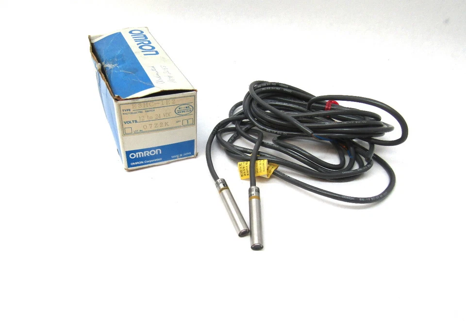 Omron E3HC-1E2 Photoelectric Sensor, Through-Beam, 12-24V, Infrared 950nm, New - Image 2 of 2
