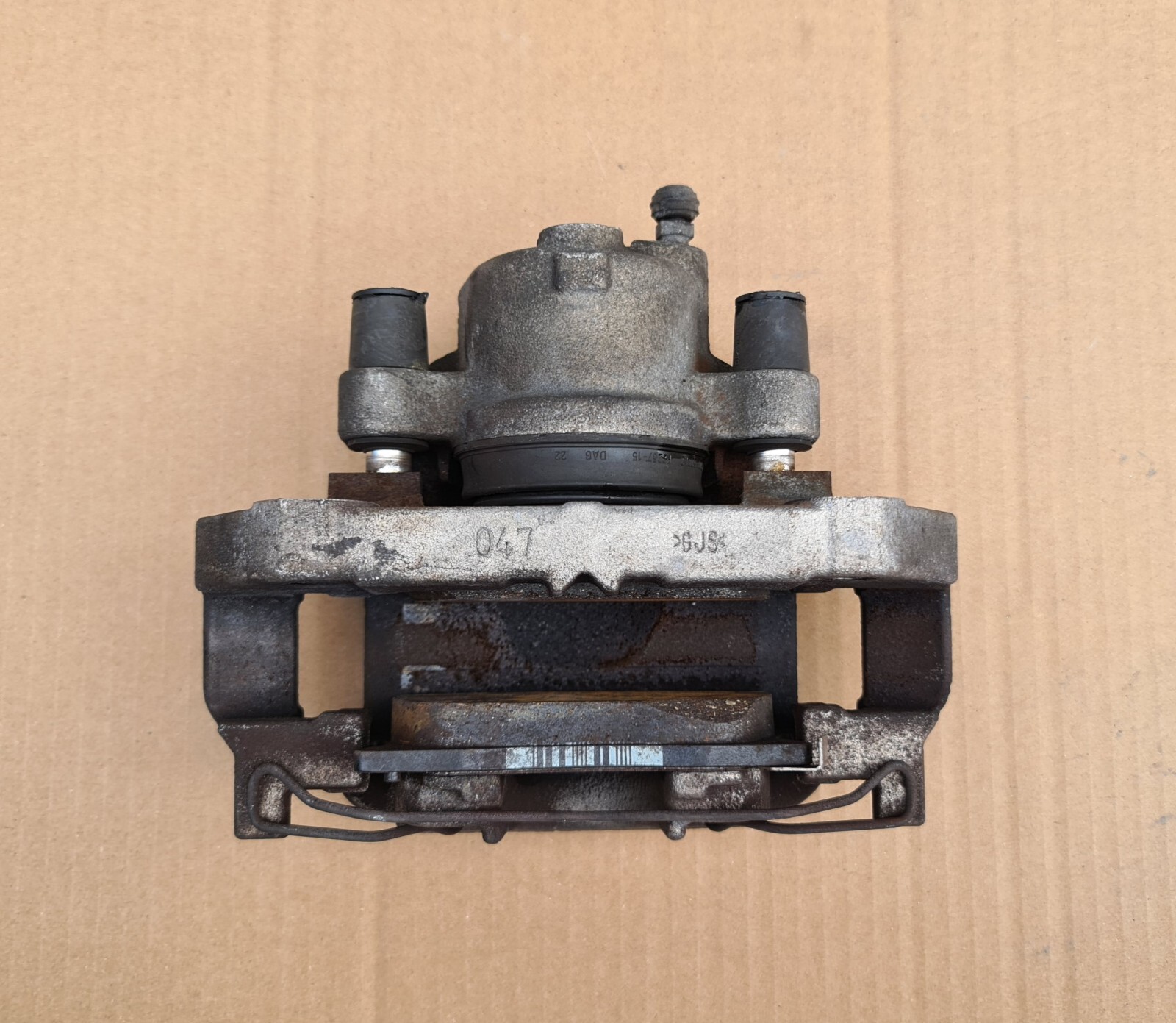 VAUXHALL ASTRA K 2015- COMPLETE FRONT BRAKE CALIPER RIGHT DRIVER 