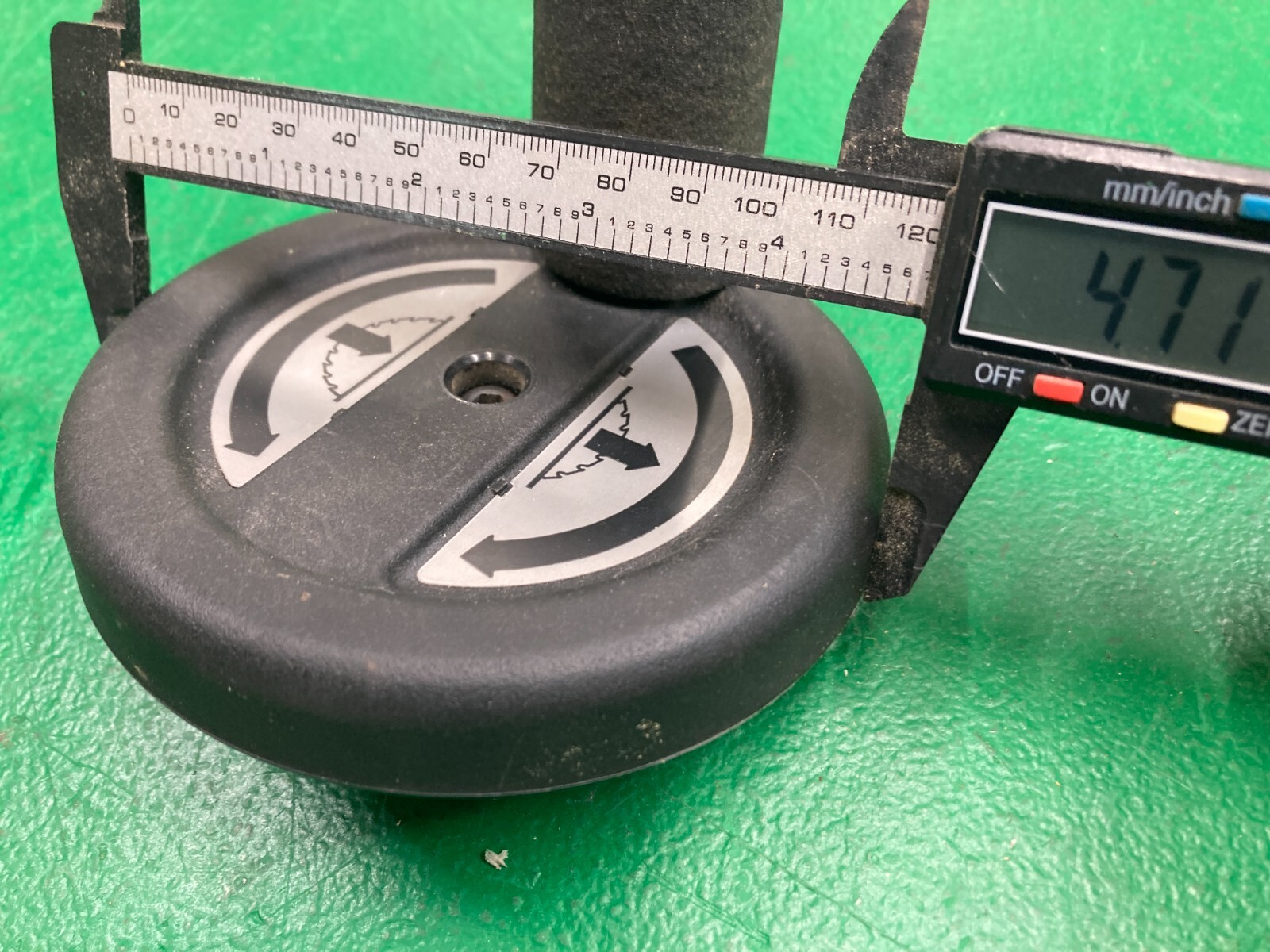 Ryobi 10" Table Saw BT3000 BT3100 Handle Crankwheel Wheel part 662848