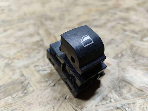 BMW 2 Gran Tourer F46 Fensterheber Schalter Vorne links 9208107 2.00 34659409