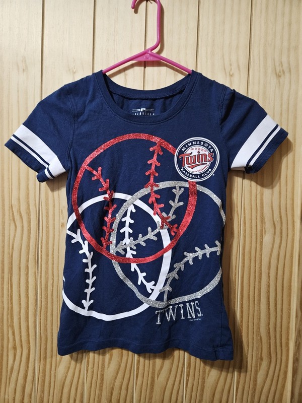 Girls Size 10 Milwaukee Brewers Tshirt