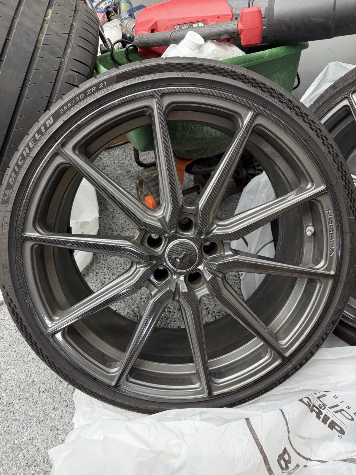 Ferrari 21 Inch Wheels And Tires