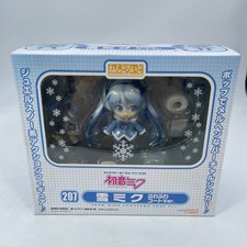 Nendoroid Snow Miku Fluffy Coat Ver. Figure GOOD SMILE COMPANY Japan seller