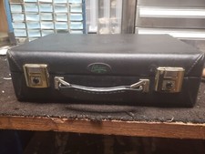 Buffet Crampon R13 Greenline Clarinet Bb/A Single Black Leather Attache Case 