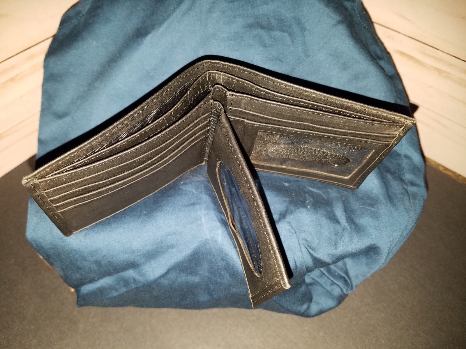 Genuine Leather Pocket Wallet ID Window Black Mens Gem