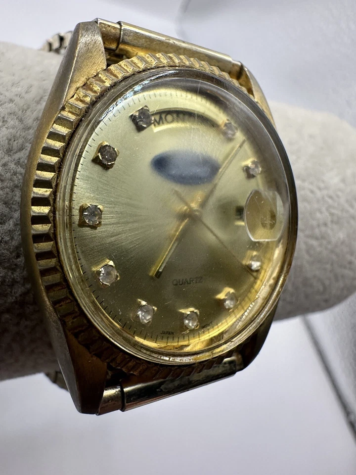 Reloj Pedre Ford Hombre Tono Dorado Día Fecha Batería Nueva 34MM 6" V Foto 3 de 4