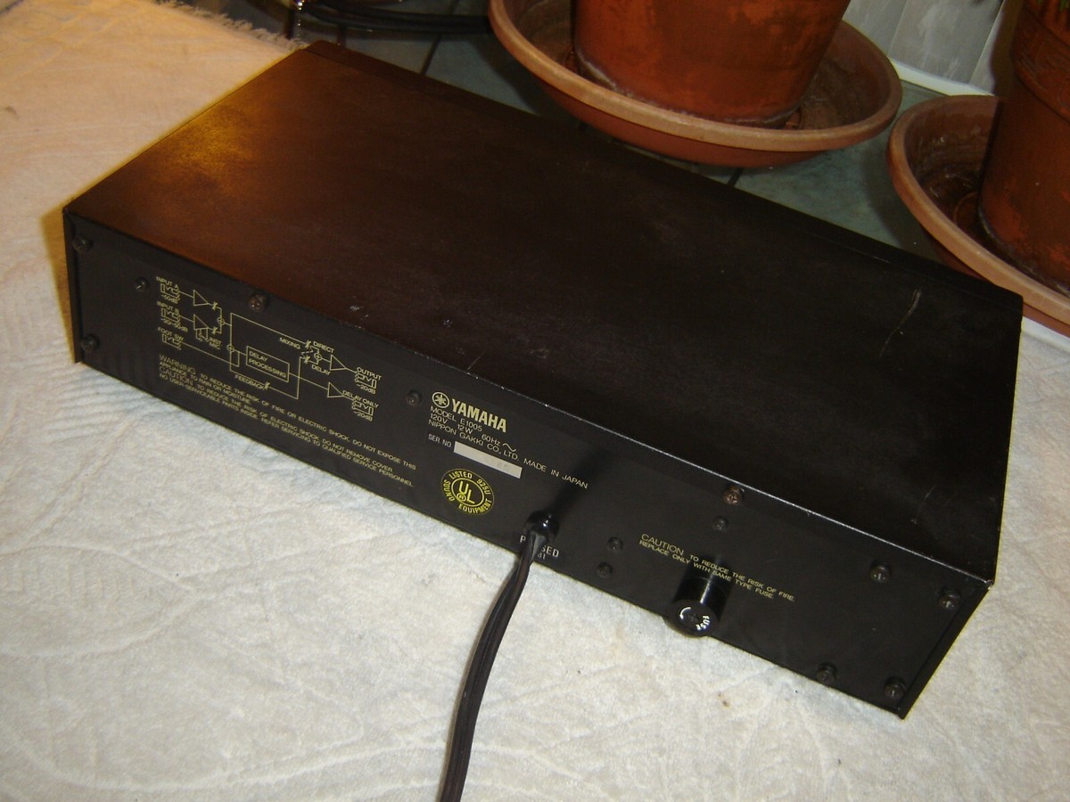 Yamaha E1005, Analog Delay, Vintage Unit, Read description Yamaha E1005, Analog Delay, Vintage Unit, Read description