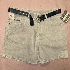 Vintage 1990 s Lee Rivited Denim Shorts With Belt, Deadstock Size 10