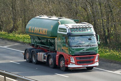 LKW Foto 12x8 - Volvo FM - N J Docksey - P555 NJD