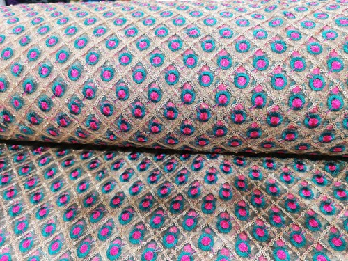 NUEVO* Red de encaje de diseño hermosas lentejuelas y tela de diseño de bordados pesados 54""w - Imagen 4 de 13