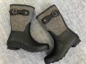 herringbone rain boots