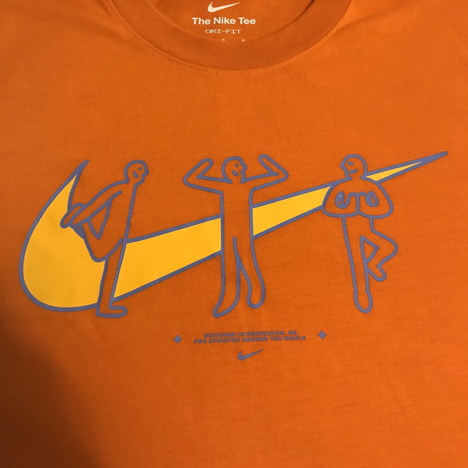 Mens Nike Dri-Fit T Shirt Stretching Running Yoga Size Large Orange