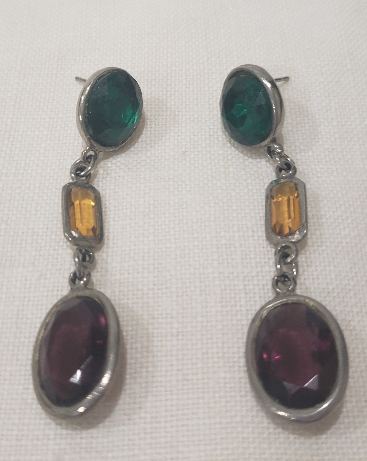 Silvertone Drop Dangle Post Earrings Oval/Round G… - image 7