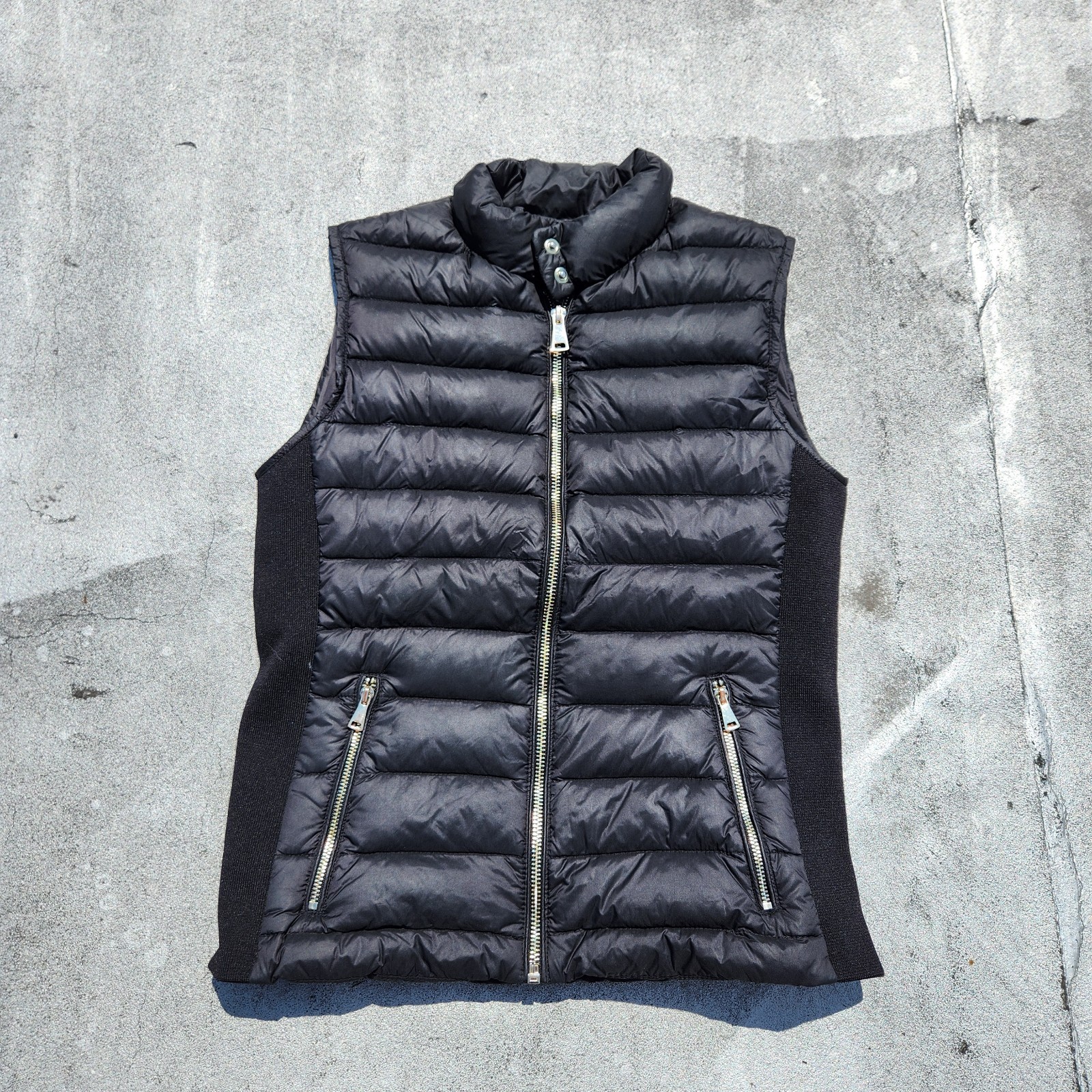 ZARA Black Women's Sz XS Down Jacket Vest Made Myanmar Skiing Winter Warm Cozy