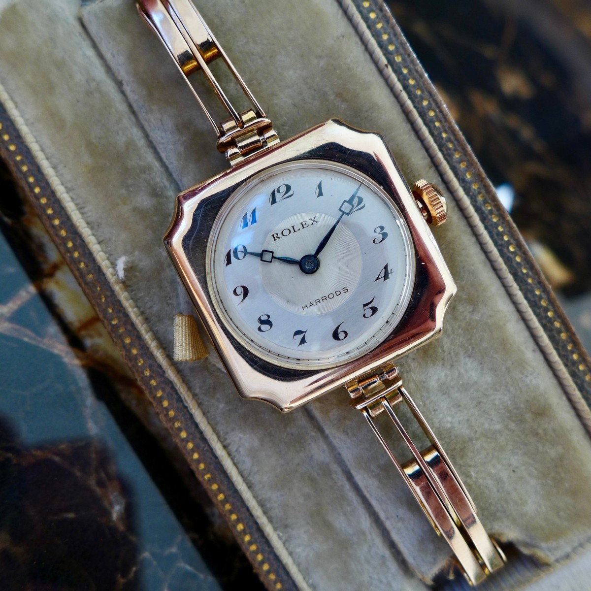 vintage rolex ladies dress watch ROLEX ladies dress watch.14kt yellow gold.Manual wind