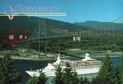 Ansichtskarte - Vancouver, Lions Gate Bridge, mit Kreuzfahrtschiff