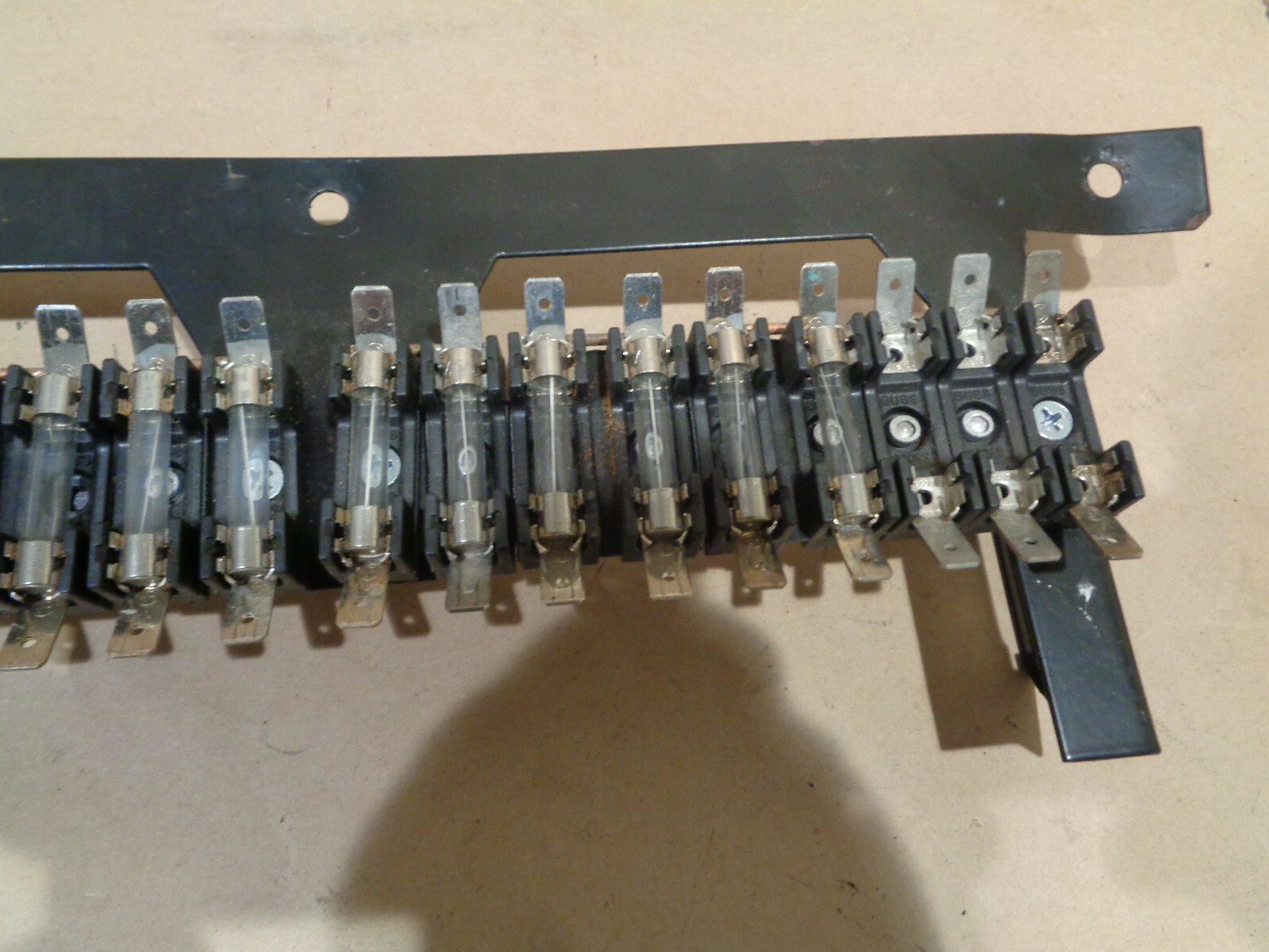 Ferrari 308 QV - Fuse Box Support & Fuse Boxes - P/N 61286200
