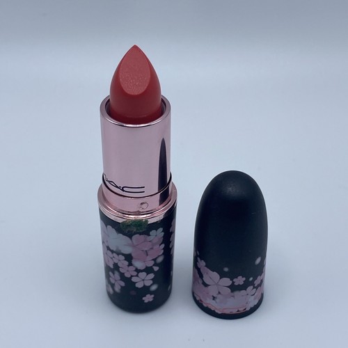 MAC matter Lippenstift - BLOOMBOX - volle Größe AUTHENTISCH - 0,1 Unzen - DEFEKT LESEN!