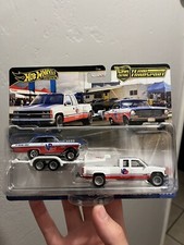Hot Wheels Team Transport ‘63 Chevy Nova & '88 Chevy Silverado #68