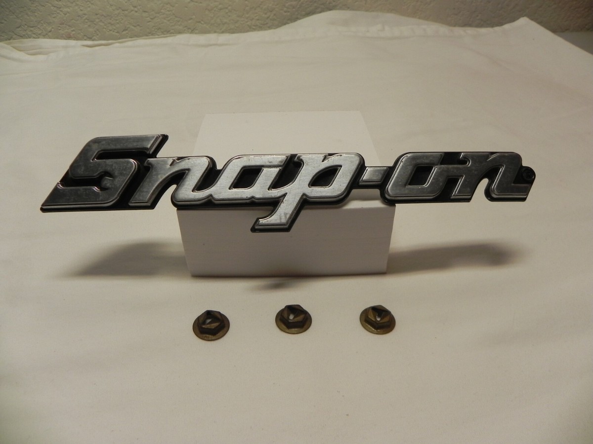 OEM Original KN800 Snap on Toolbox Logo Crest Badge Metal Emblem