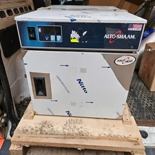 Alto-Shaam 300-S - Halo Heat Low Temp Holding Cabinet