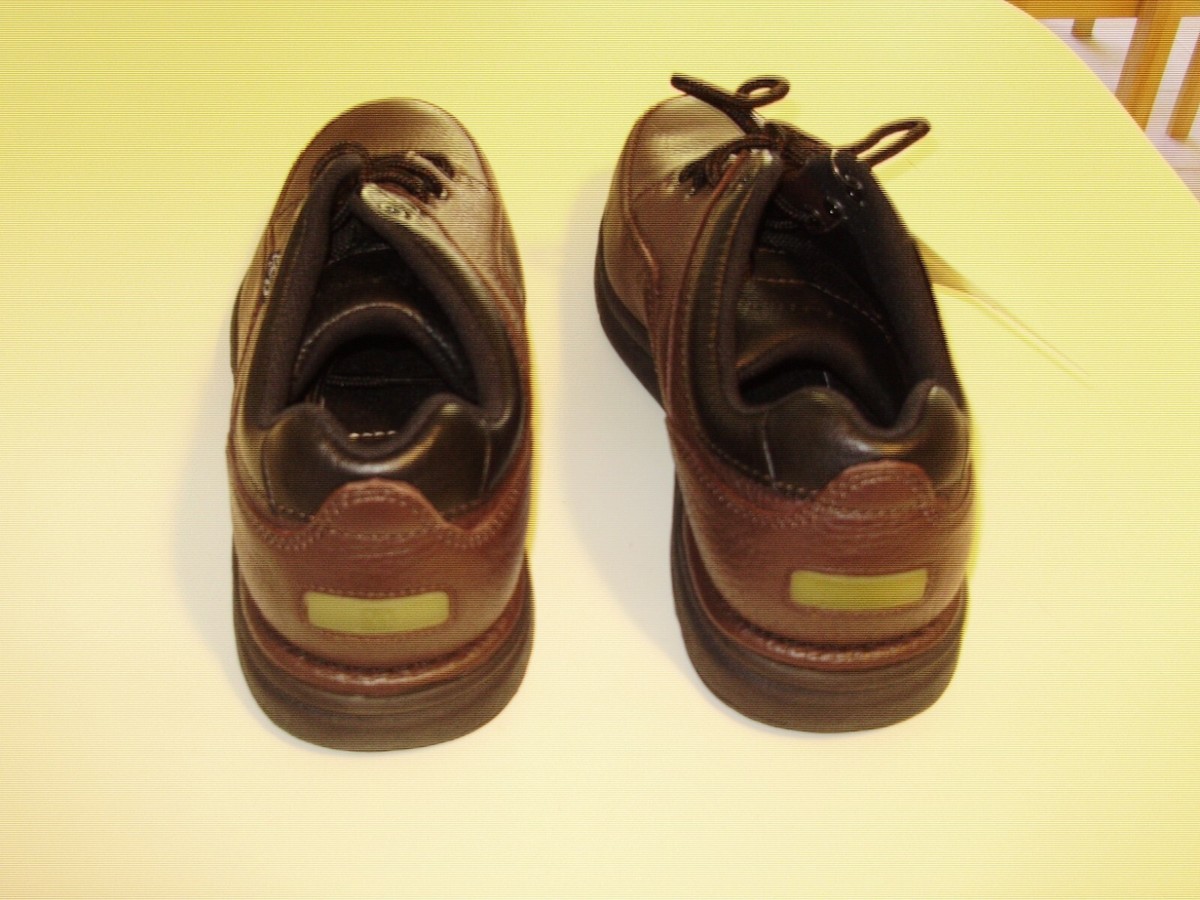 NEW Rockport Men display picture 1