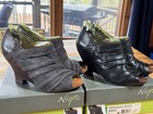 TWO Womens Naya Genesis Peep Toe Heel 9W Gray Suede Black Leather Shoe Bootie — photo 2