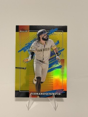 2026 Topps Finest  Fernando Tatis Jr. #157 Uncommon Yellow Refractor /275 Padres