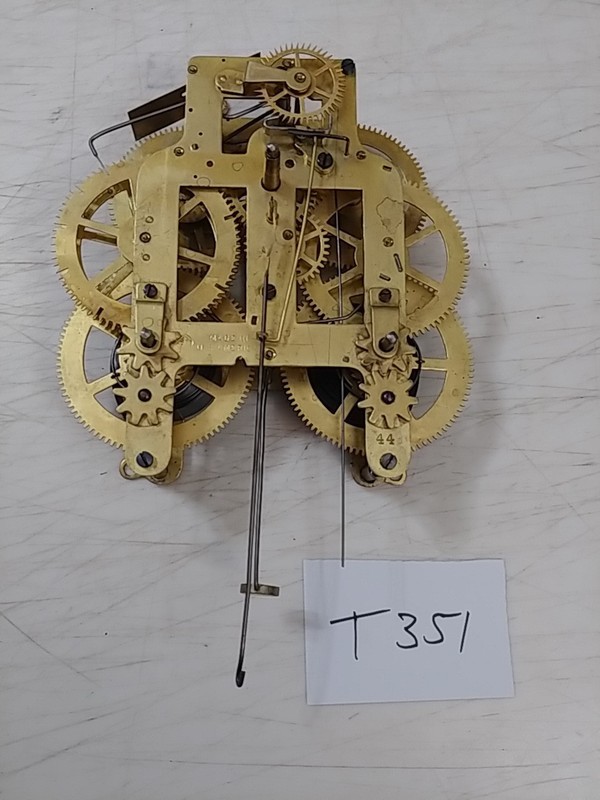 SETH THOMAS COTTAGE COTTAGE EXTRA SHELF CLOCK MOVEMENT