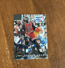Horace Grant 1993-94 Skybox Premium Authentic Stamp Auto #19 Bulls Clemson