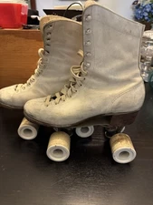 Vintage Chicago Roller Skate Co. Women's Roller Skates Size 7 White