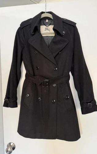 Burberry London Black Wool/Cashmere Double Breasted Coat/Woman’s 4US