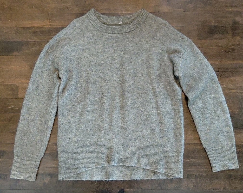 Babaton Womens Sweater Green Pullover Wool Alpaca Blend Crew Neck Soft Fuzzy