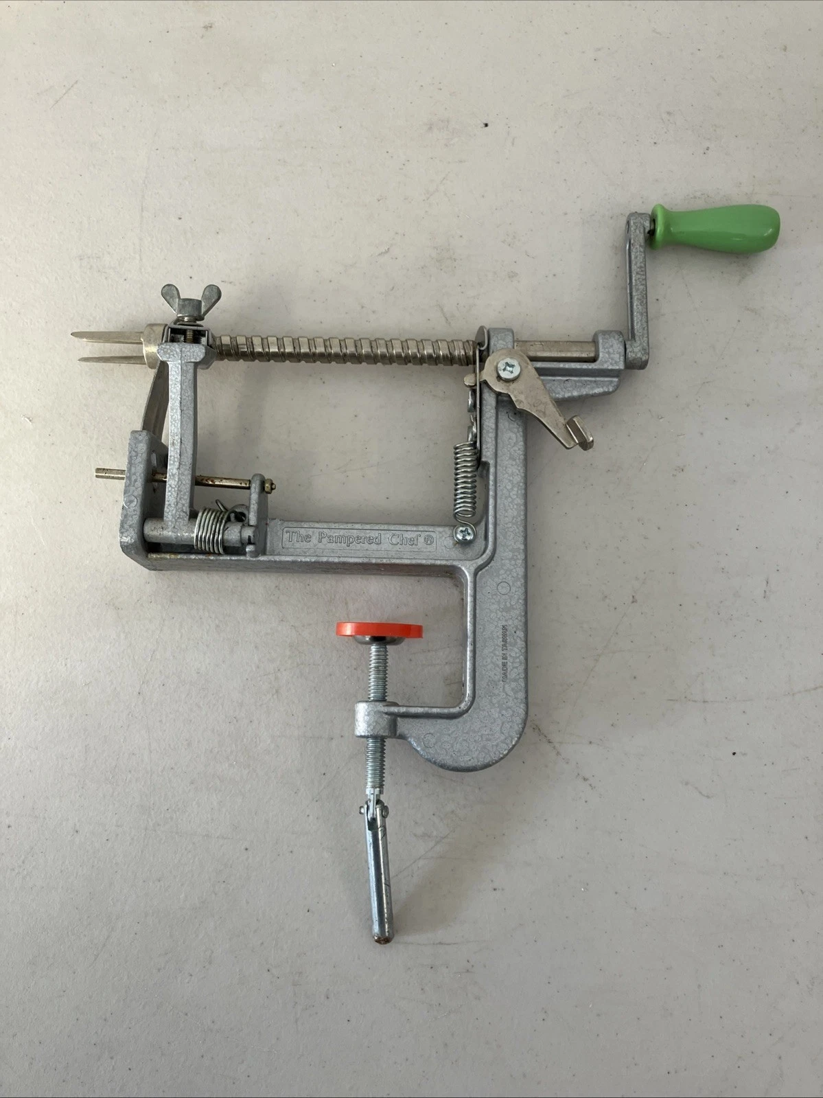 The Pampered Chef Apple Peeler Corer Slicer Handcrank #2430 -USED/WORKS
